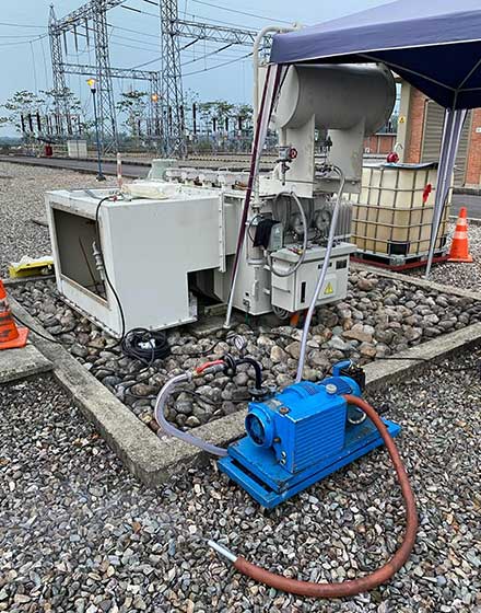FyR ingenieros realiza Mantenimiento y Pruebas con Laboratorio Móvil a Transformador tipo zigzag.